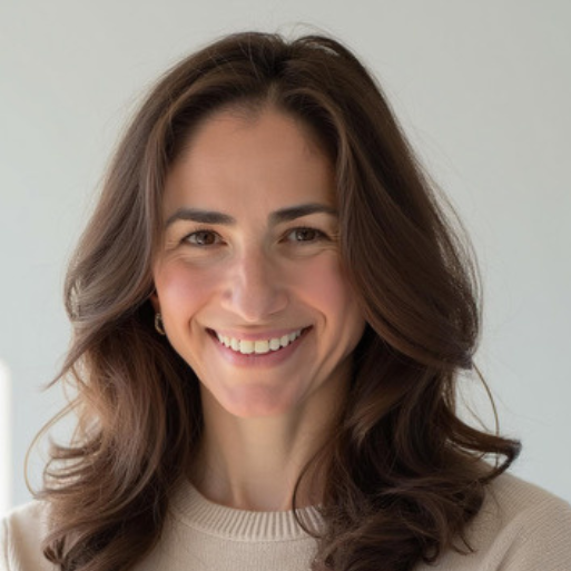 Amanda Dundas 2026 headshot